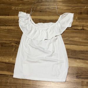Super Cute White Top! Shoulder Drop! Very Stylish! White! Size L! SALE SALE SALE
